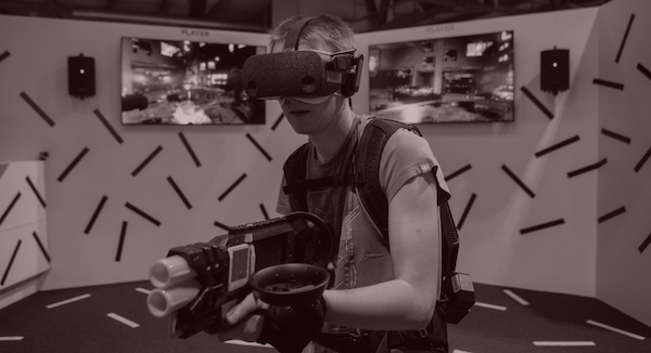 VR